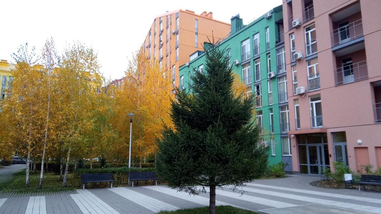 Loft Studio Apartment In The Gated Residential Complex Comfort Town Кт-05 Kyiv Exterior photo